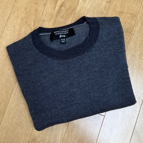 Banana Republic Grey Merino Wool Sweater - Size M - Picture 1 of 5